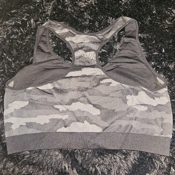 Avia 3x Sports Bra, Zip Front - Picture 2 of 2